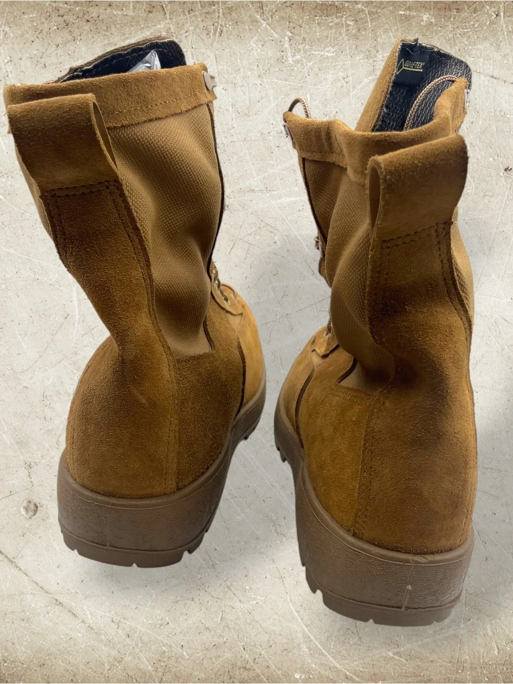 McRae US Army GoreTex Combat Boots Coyote Brown 10.5R NSN 8430-01-632-5908